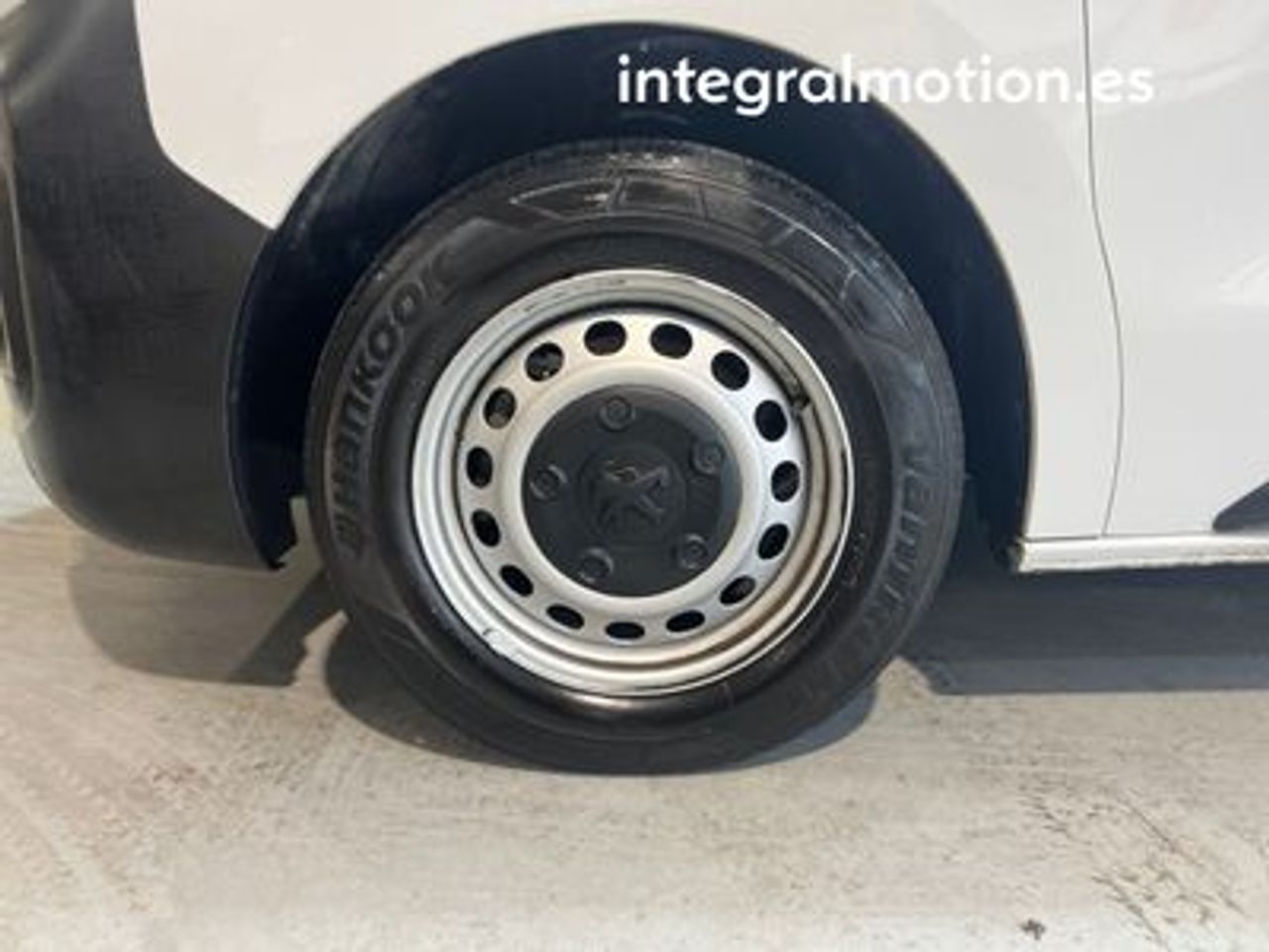 Peugeot Expert Furgón BlueHDI 100 S&S 6V Long - foto 16