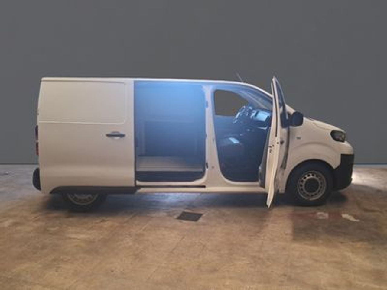 Peugeot Expert 1.5 HDI FURGON 120CV - foto 14