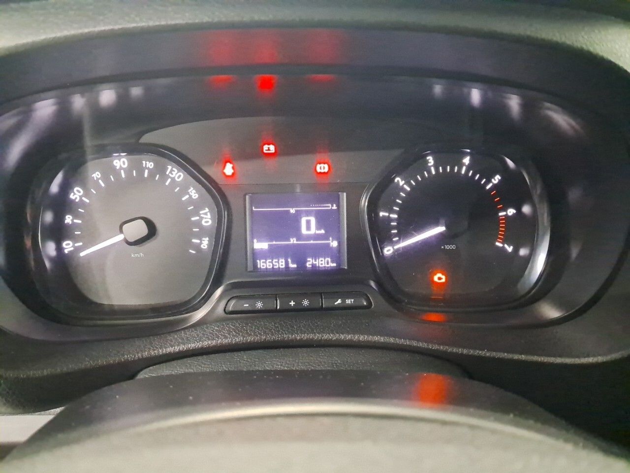 bg