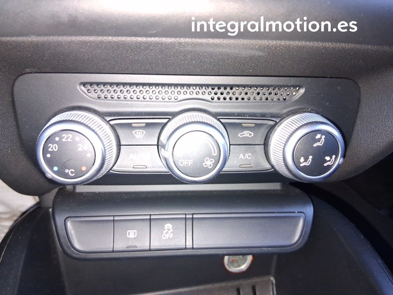 Audi A1 1.4 TDI 90CV ultra Attraction - foto 16