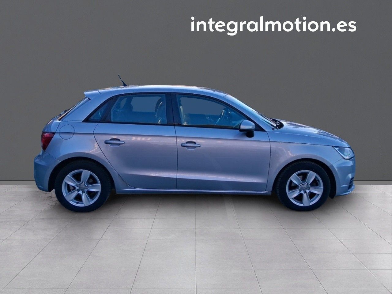 Audi A1 1.4 TDI 90CV ultra Attraction - foto 25