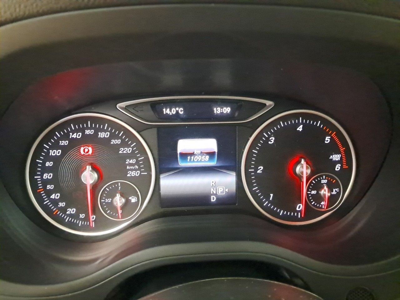 Mercedes Clase B B 200 d - foto 7