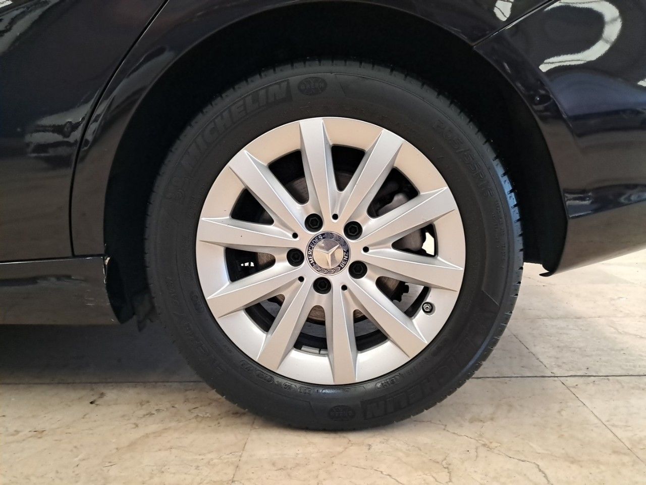 Mercedes Clase B B 200 d - foto 28