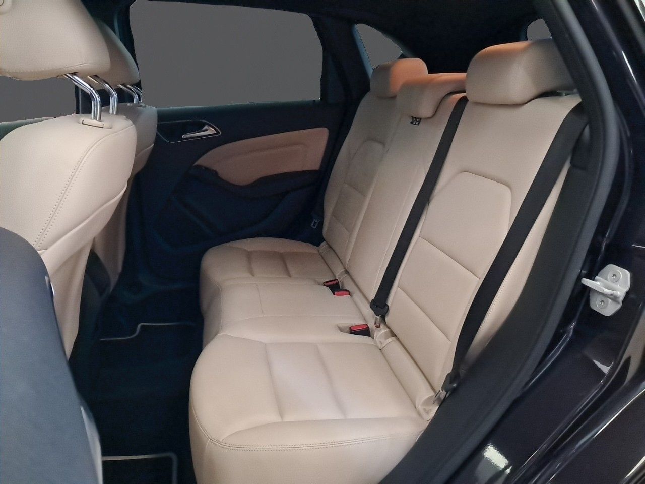 Mercedes Clase B B 200 d - foto 9