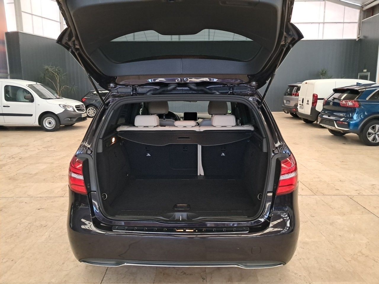 Mercedes Clase B B 200 d - foto 29