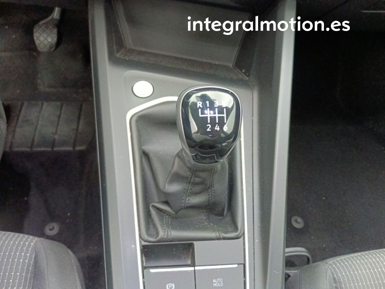 Volkswagen Golf 1.0 TSI 81kW (110CV) - foto 9