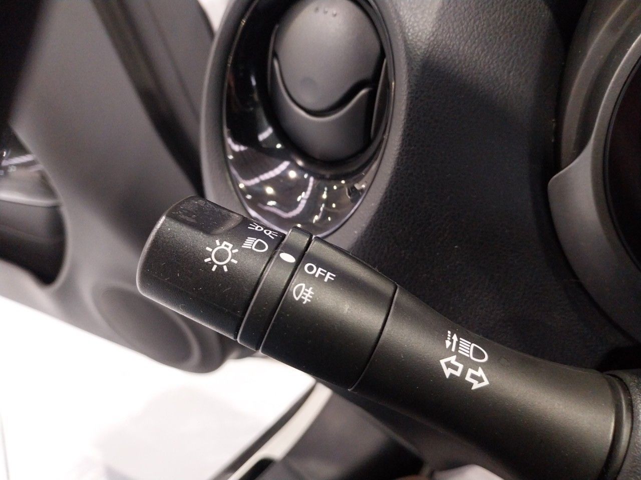 Nissan Juke 1.6 DIG-T 218 CV NISMO RS 4X2 - foto 13