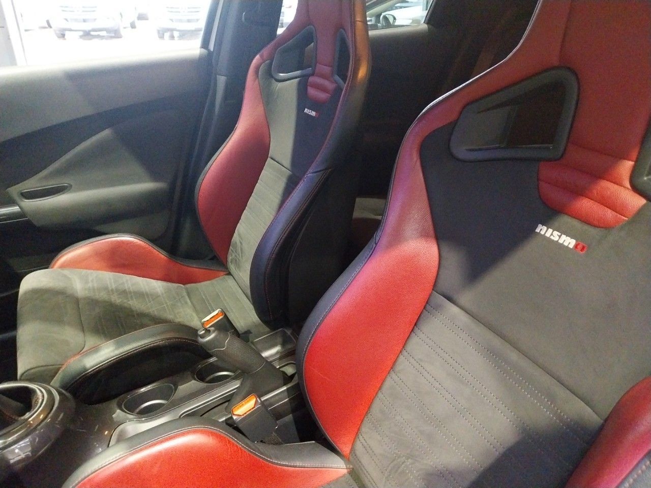 Nissan Juke 1.6 DIG-T 218 CV NISMO RS 4X2 - foto 21