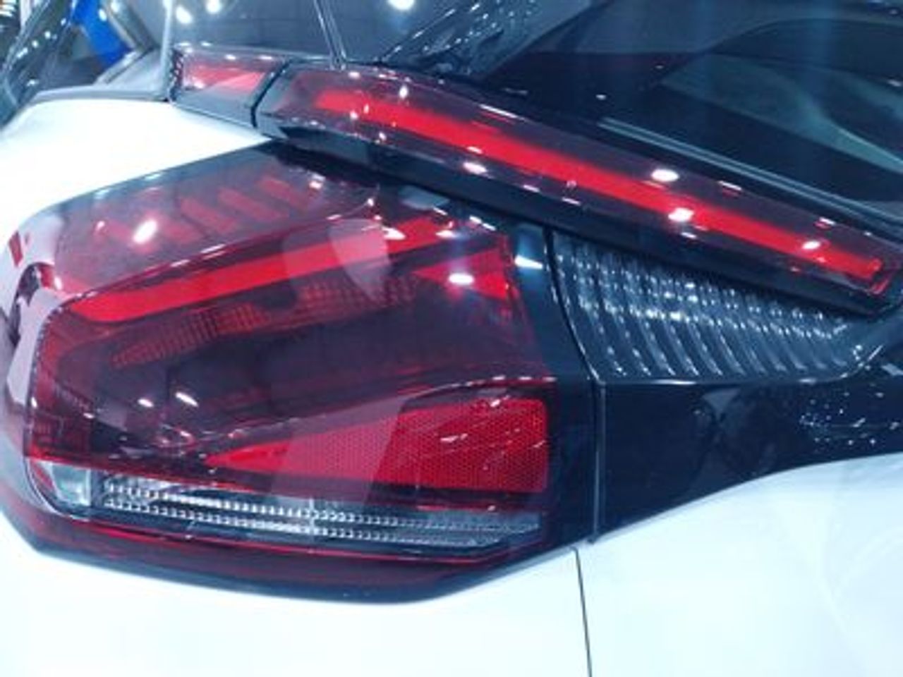 Citroën C4 BlueHDi 110 S&S Live Pack - foto 27