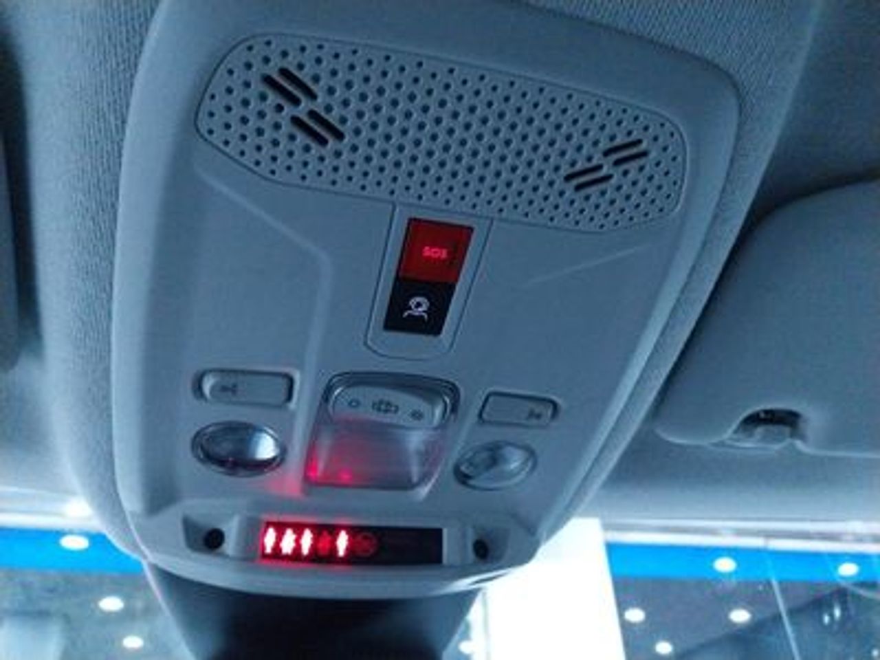 Citroën C4 BlueHDi 110 S&S Live Pack - foto 18