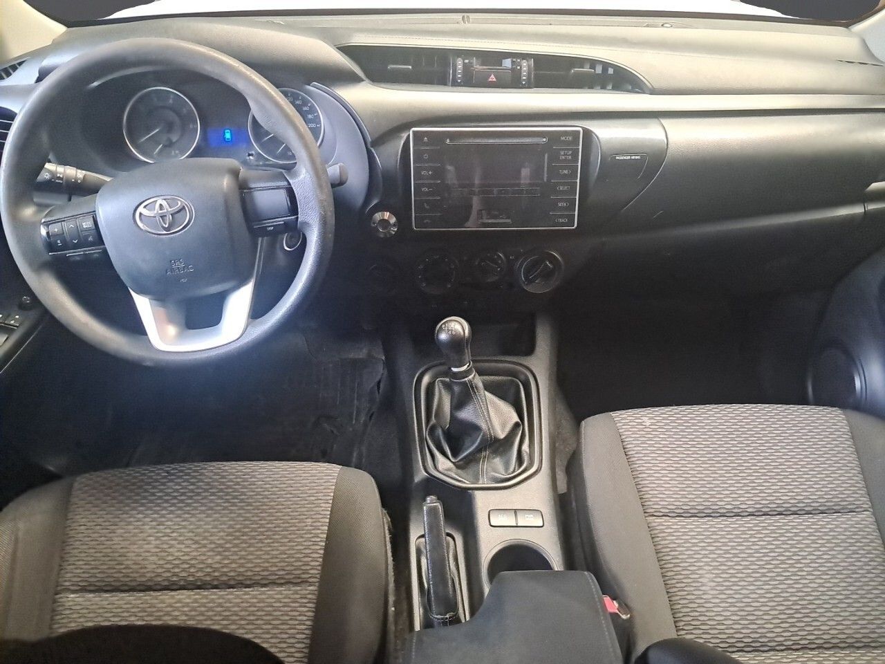 Toyota Hilux 2.4 D-4D Cabina Doble GX - foto 8