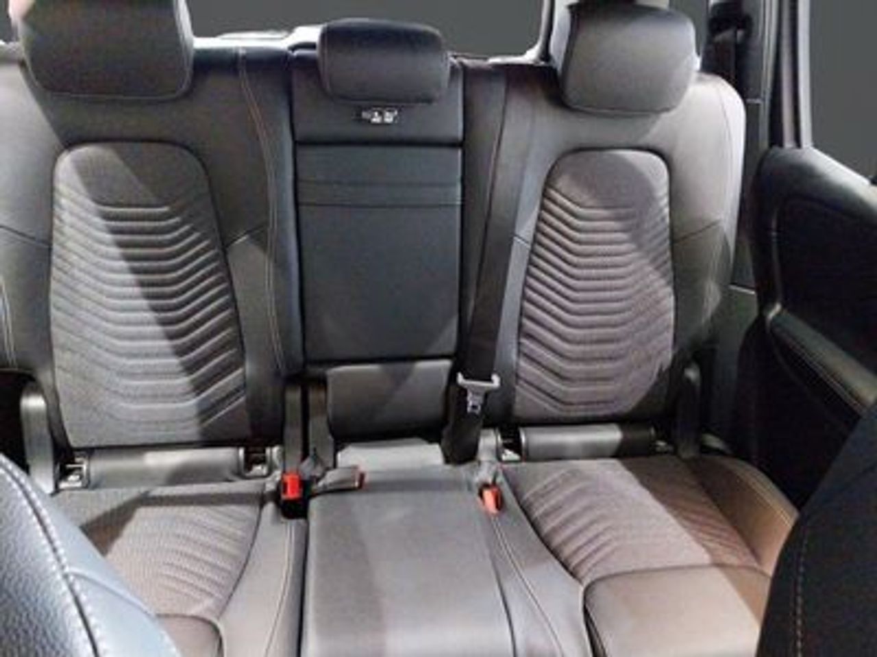 Mercedes GLB GLB 200 d - foto 19