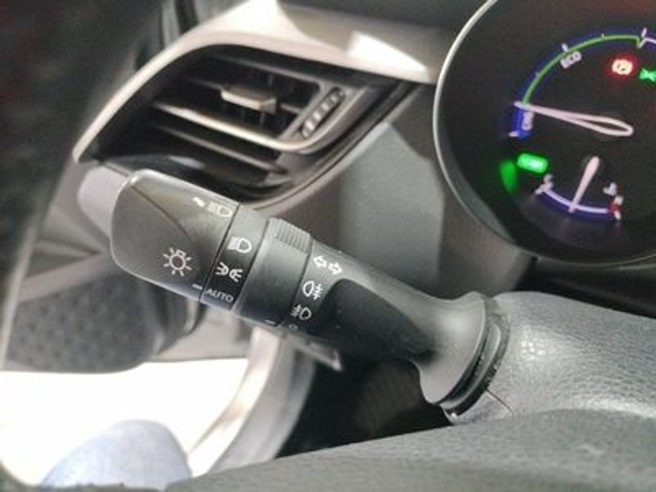 Toyota C-HR 2.0 180H Advance - foto 18