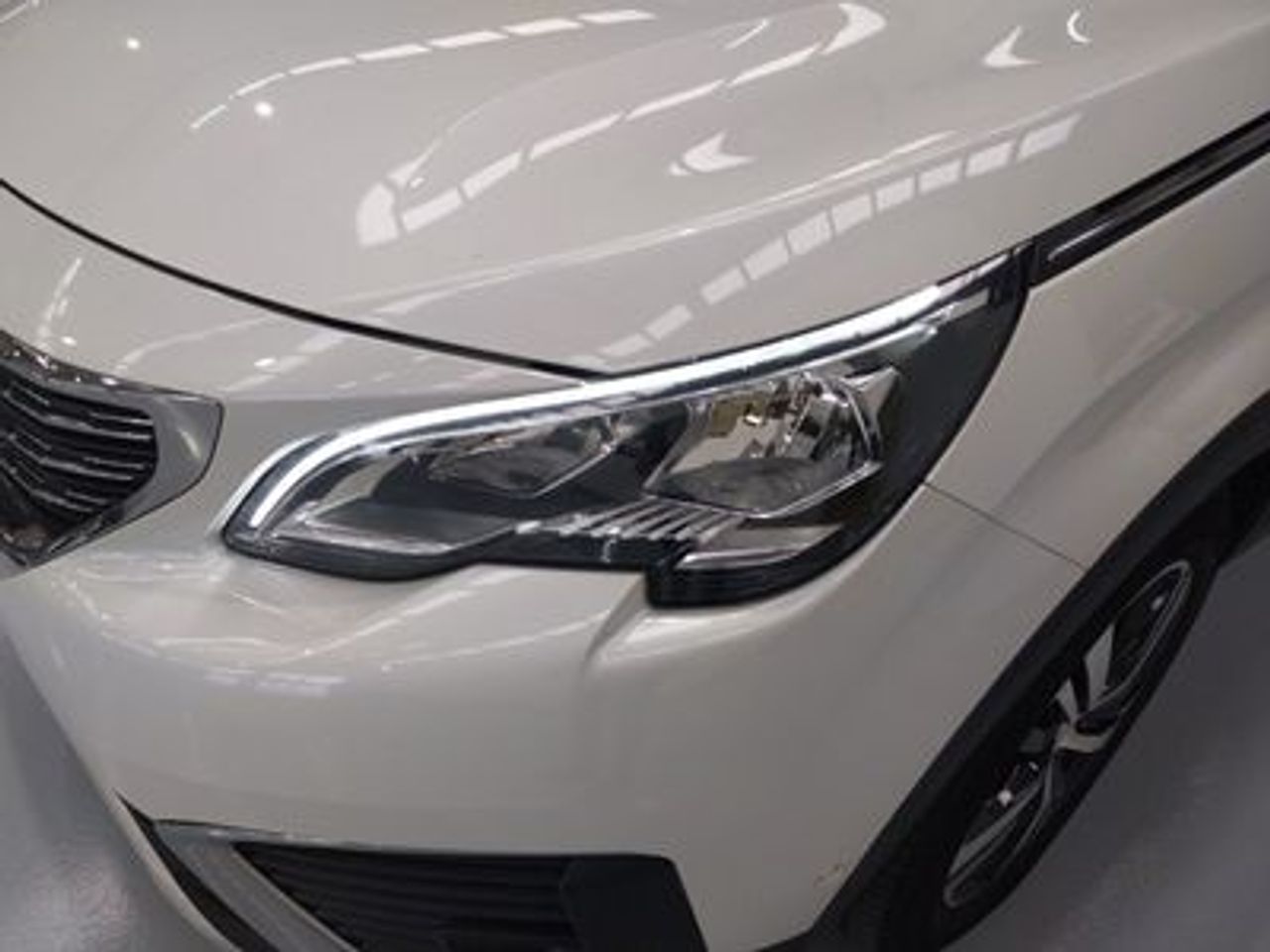 Peugeot 5008 GT-Line BlueHDi 96kW (130CV) S&S EAT8 - foto 26