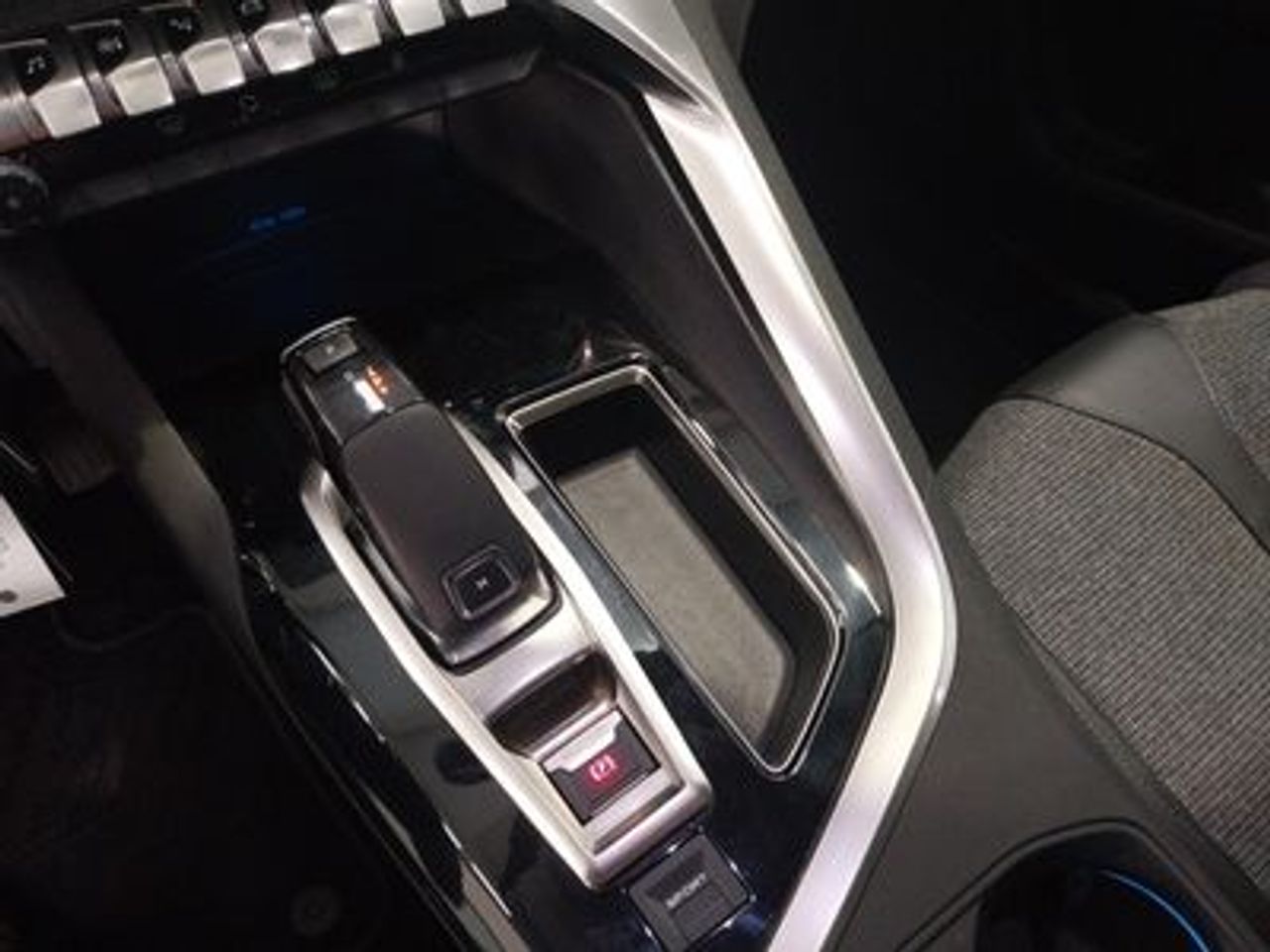 Peugeot 5008 GT-Line BlueHDi 96kW (130CV) S&S EAT8 - foto 17