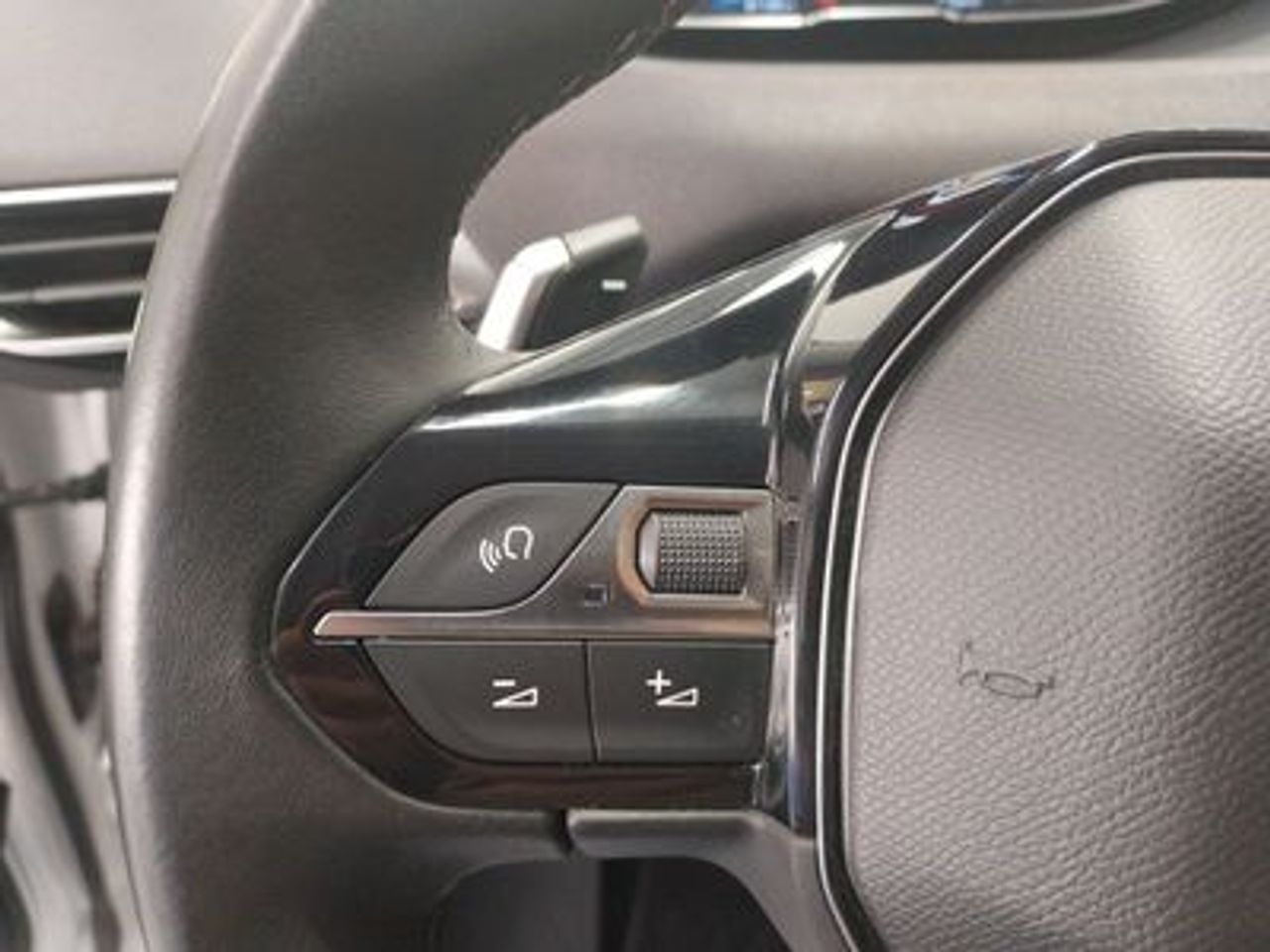 Peugeot 5008 GT-Line BlueHDi 96kW (130CV) S&S EAT8 - foto 11