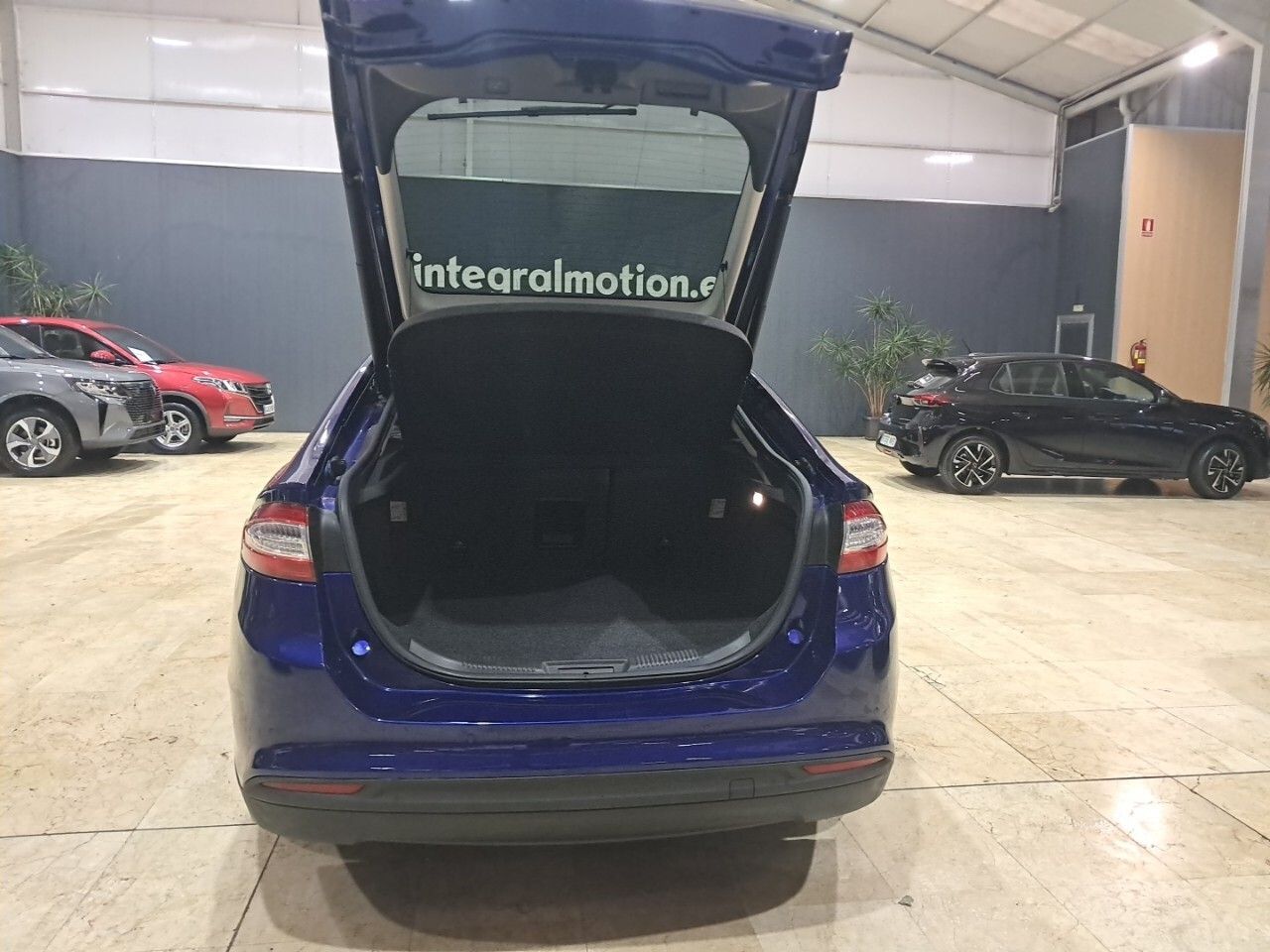 Ford Mondeo 1.5 TDCi 88kW Business SportBreak - foto 30