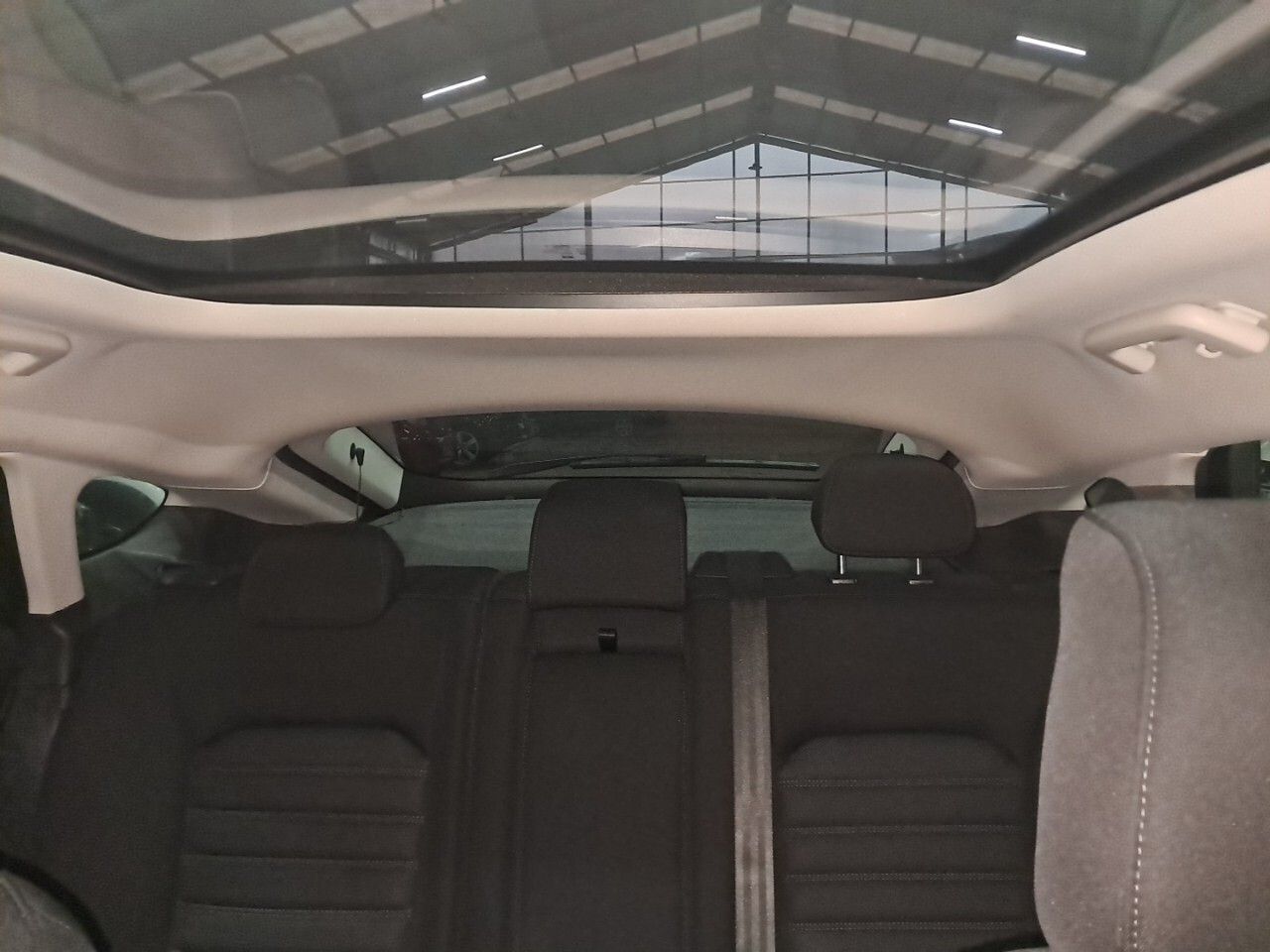 Ford Mondeo 1.5 TDCi 88kW Business SportBreak - foto 20