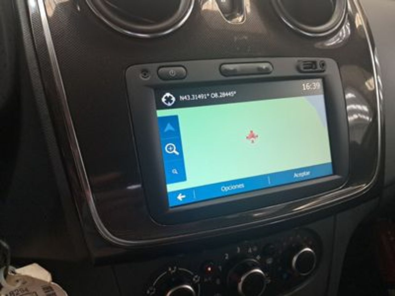 Dacia Sandero Laureate 1.0 54kW (73CV) - foto 12