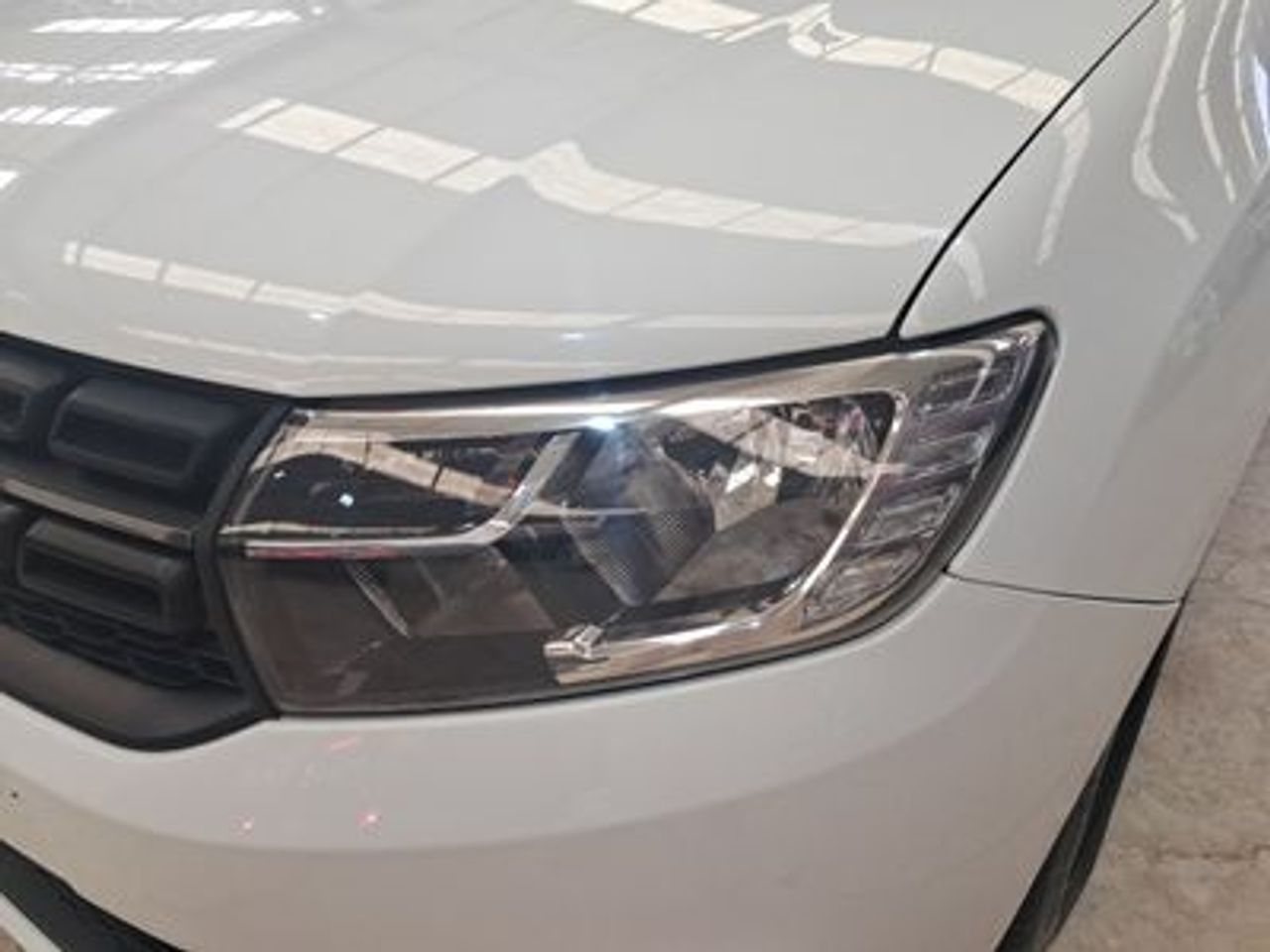 Dacia Sandero Laureate 1.0 54kW (73CV) - foto 23