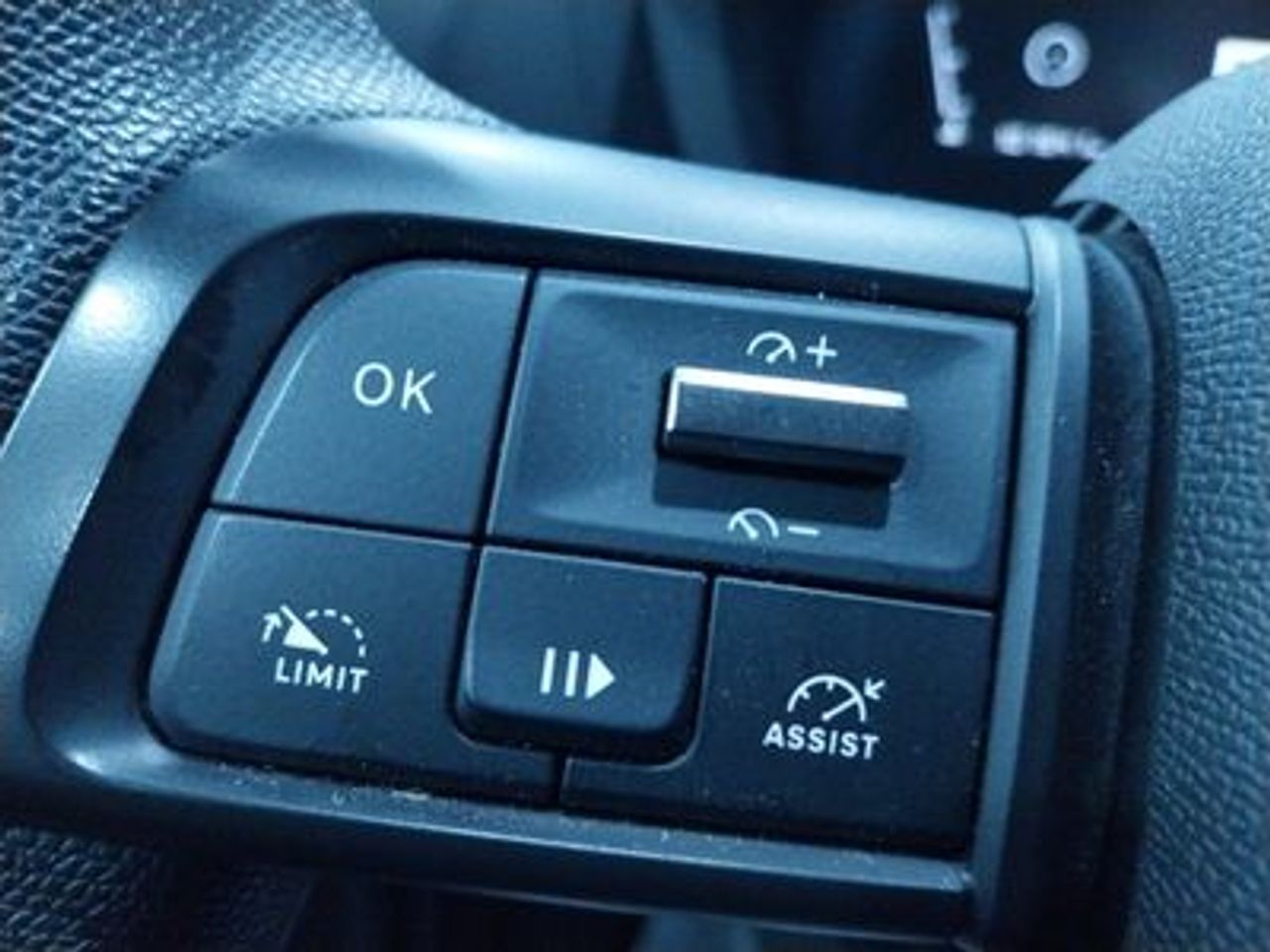 Citroën C4 BlueHDi 110 S&S Live Pack - foto 11