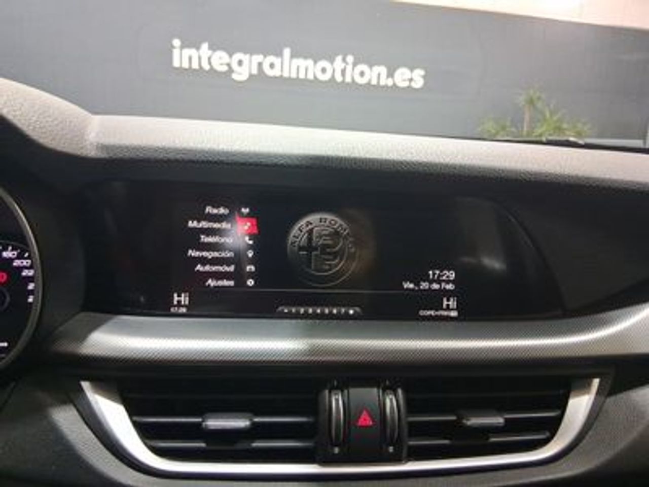 bg