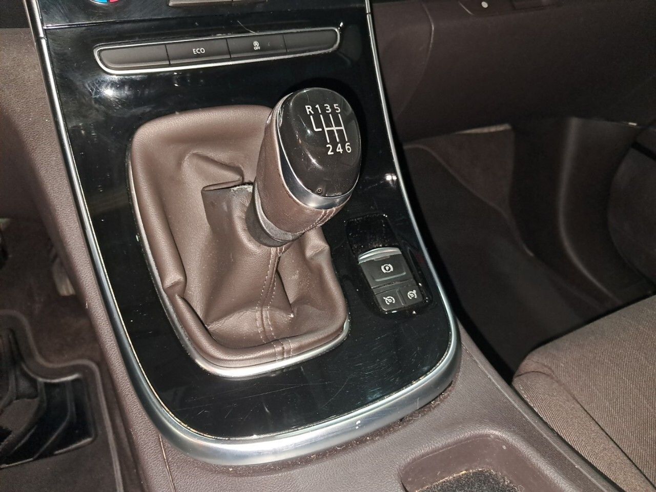 bg