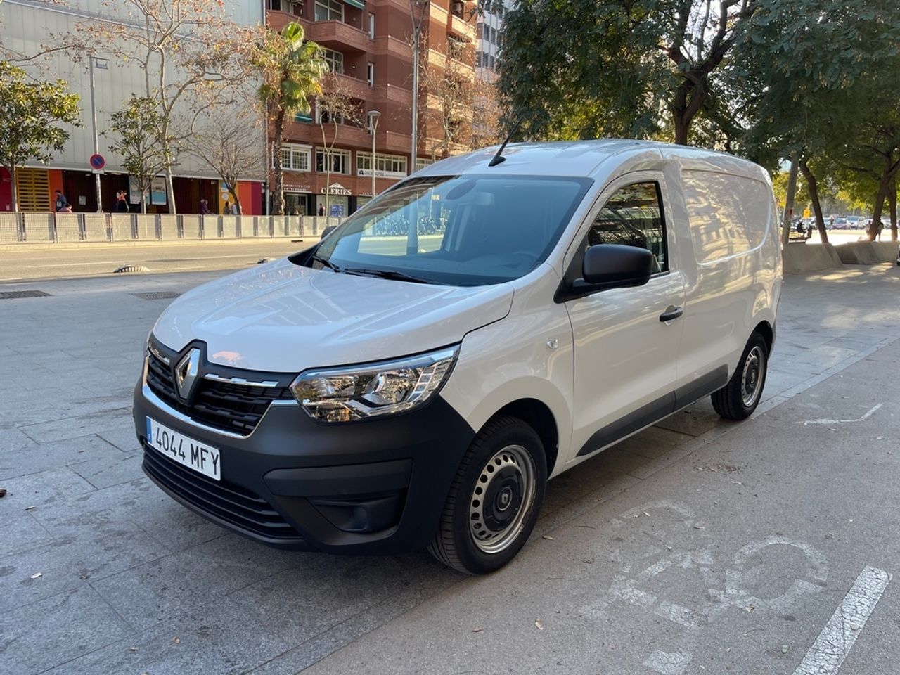 renault express 2023 / foto grande (2)