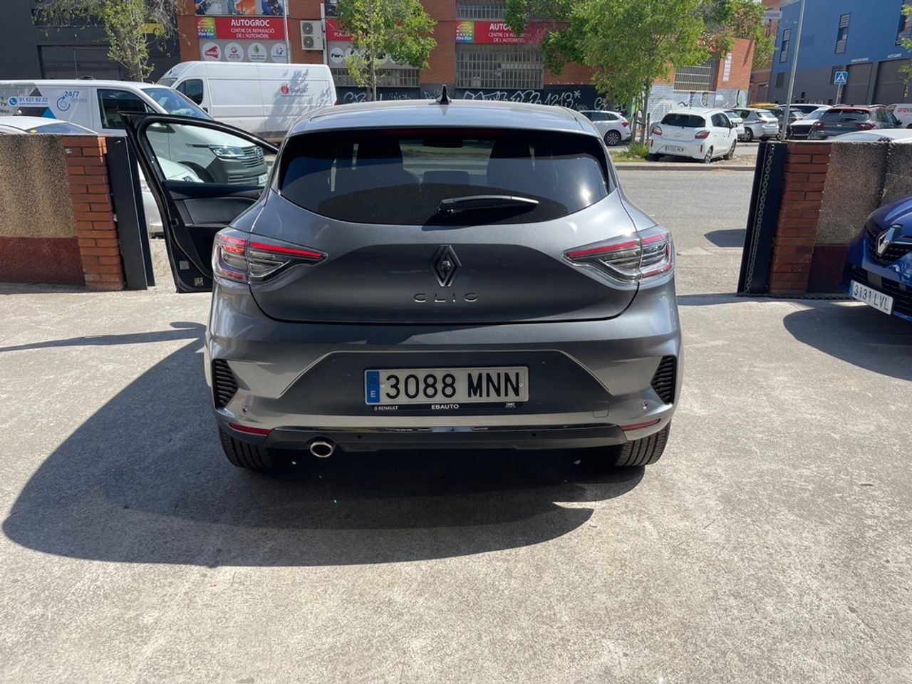 Imatge del vehicle 6