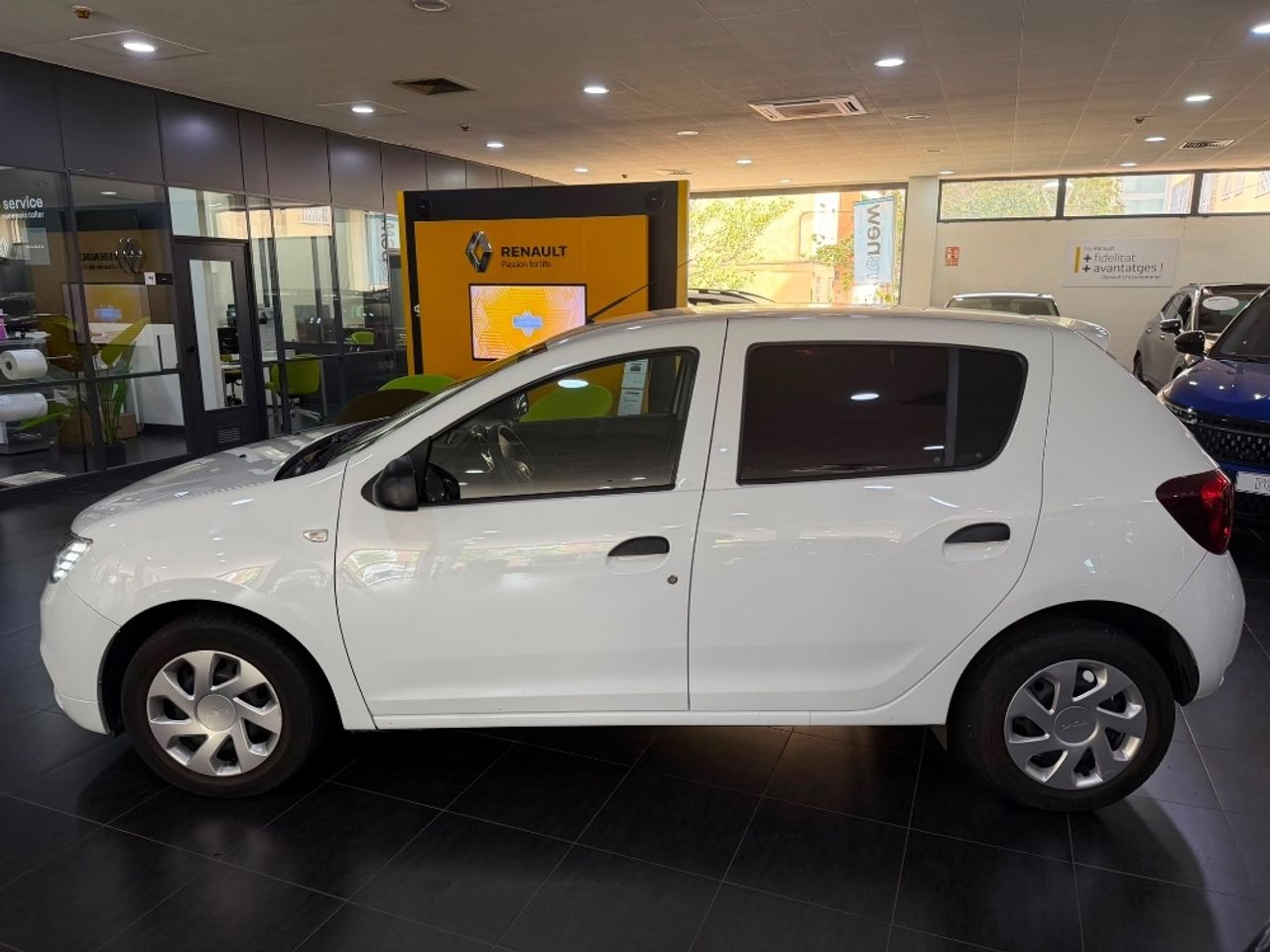Imatge del vehicle 4