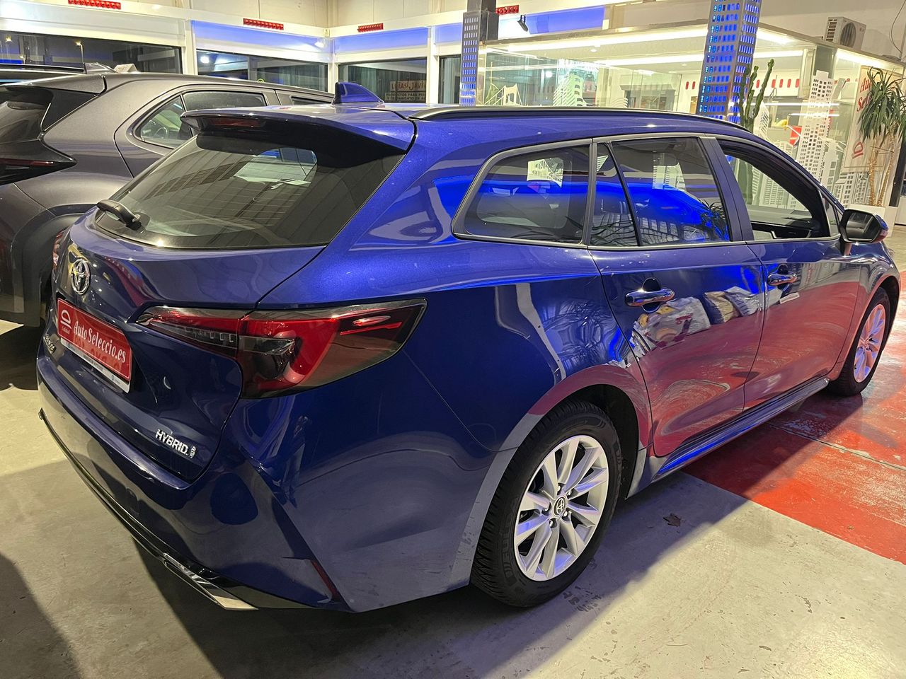 toyota corolla 2023 / foto grande (3)