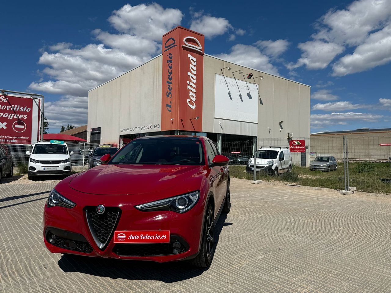 alfa romeo stelvio 2019 / foto grande (2)