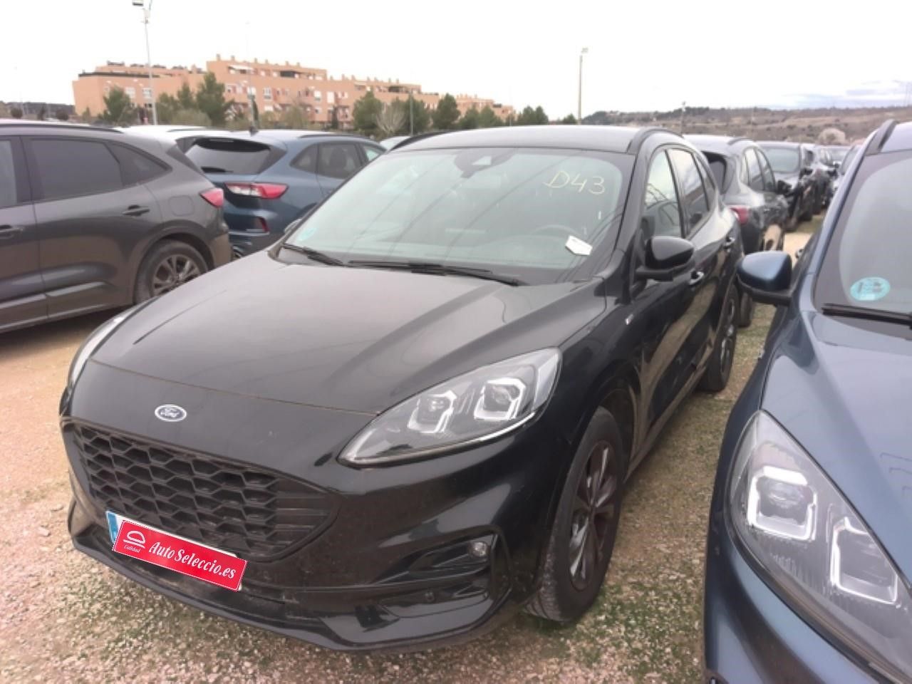 ford kuga 2022 /