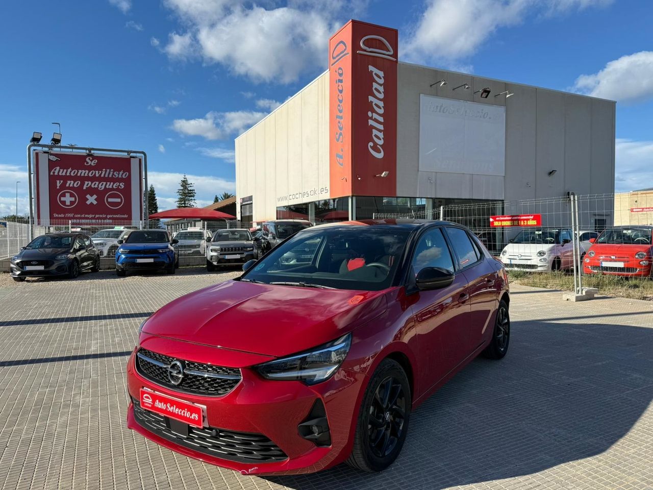 Corsa gris 2023  de segunda mano - opel corsa 2023 /
