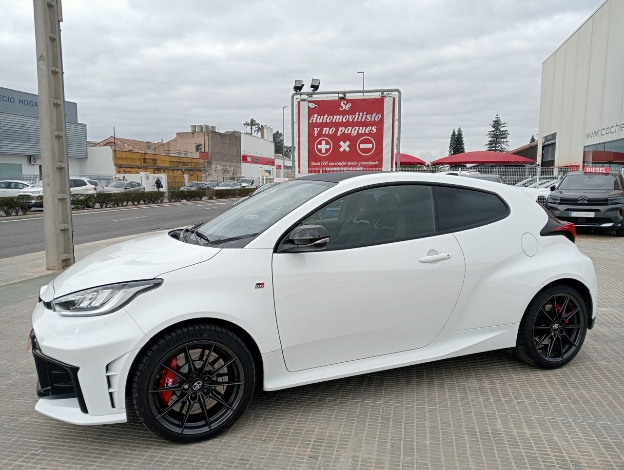 toyota gr yaris 2024 / foto grande (3)