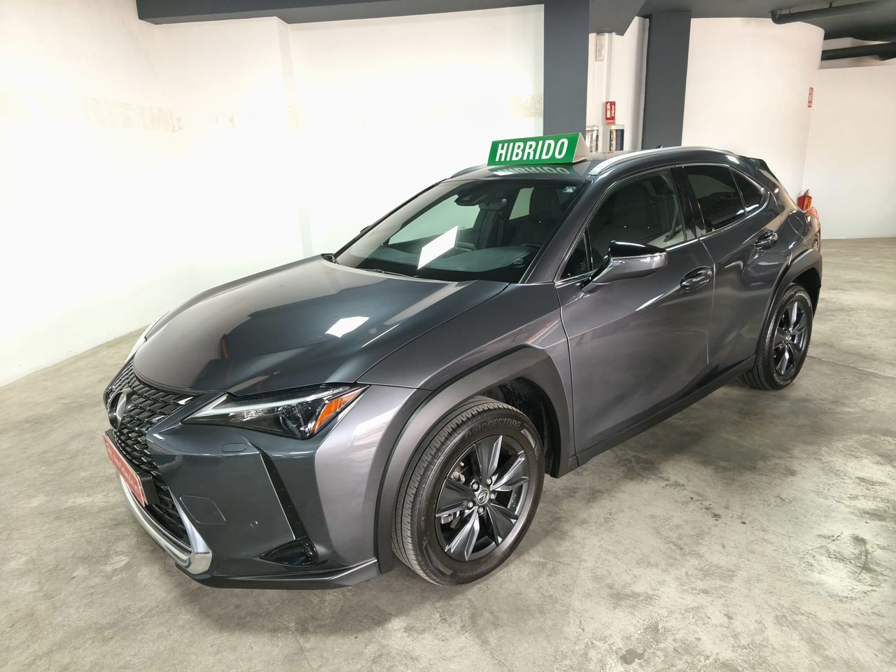 Foto lexus ux 2023 /