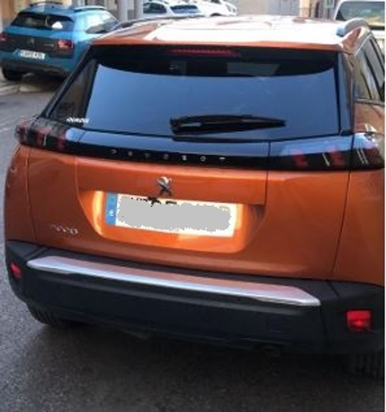 peugeot 2008 2023 / foto grande (2)