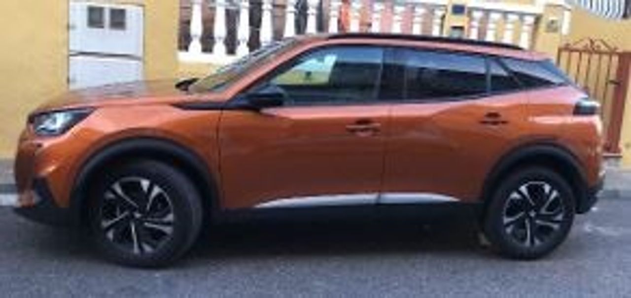 peugeot 2008 2023 / foto grande (3)
