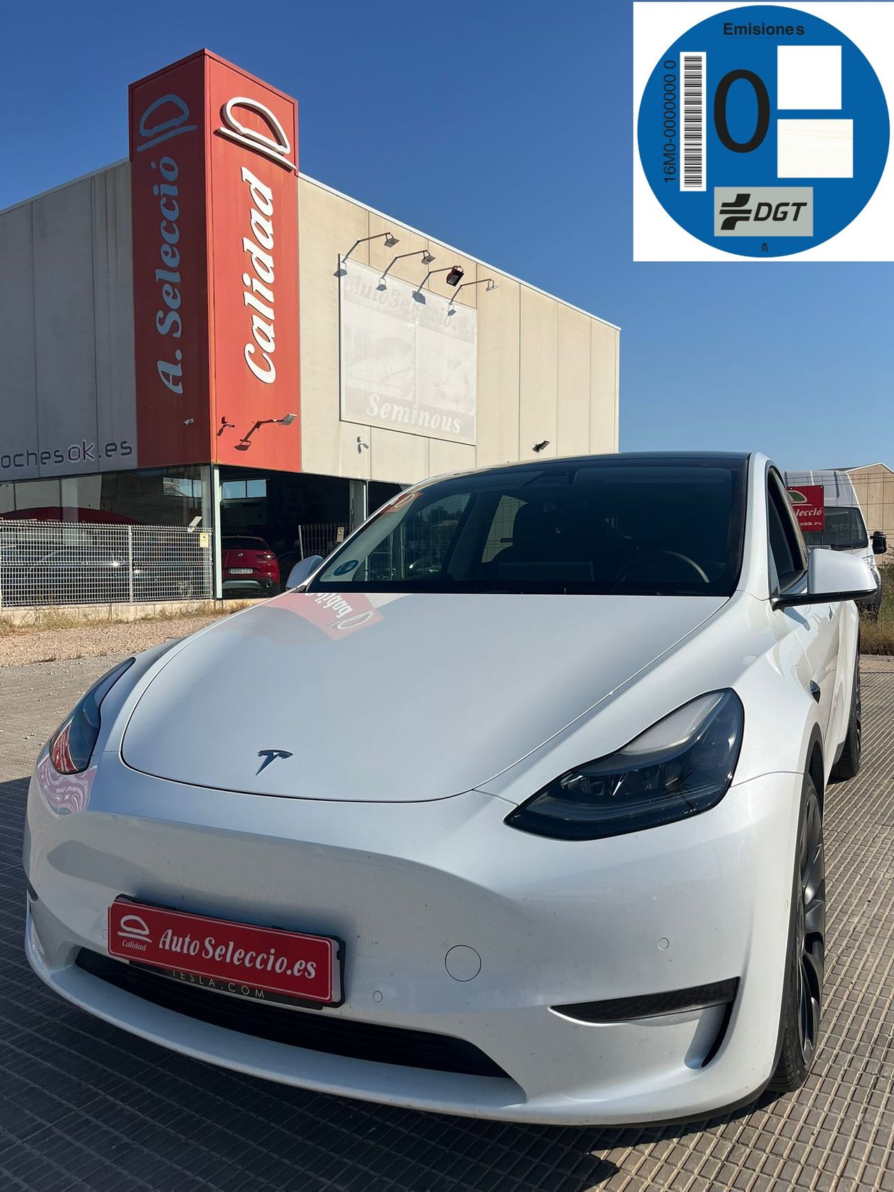 Foto tesla model y 2022 /
