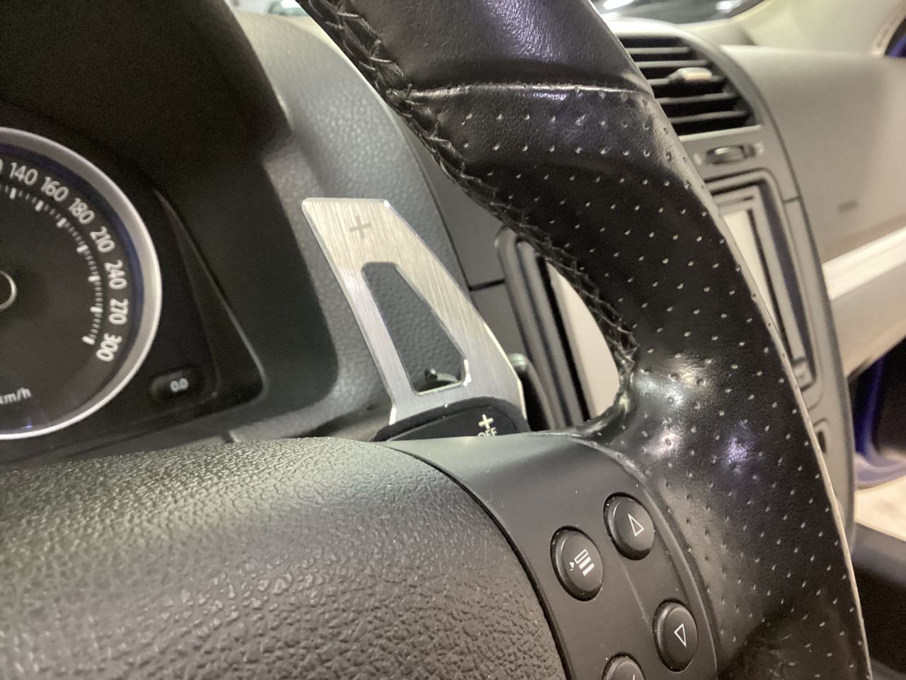 Volkswagen Golf R32 3.2 4MOTION  - Foto 26