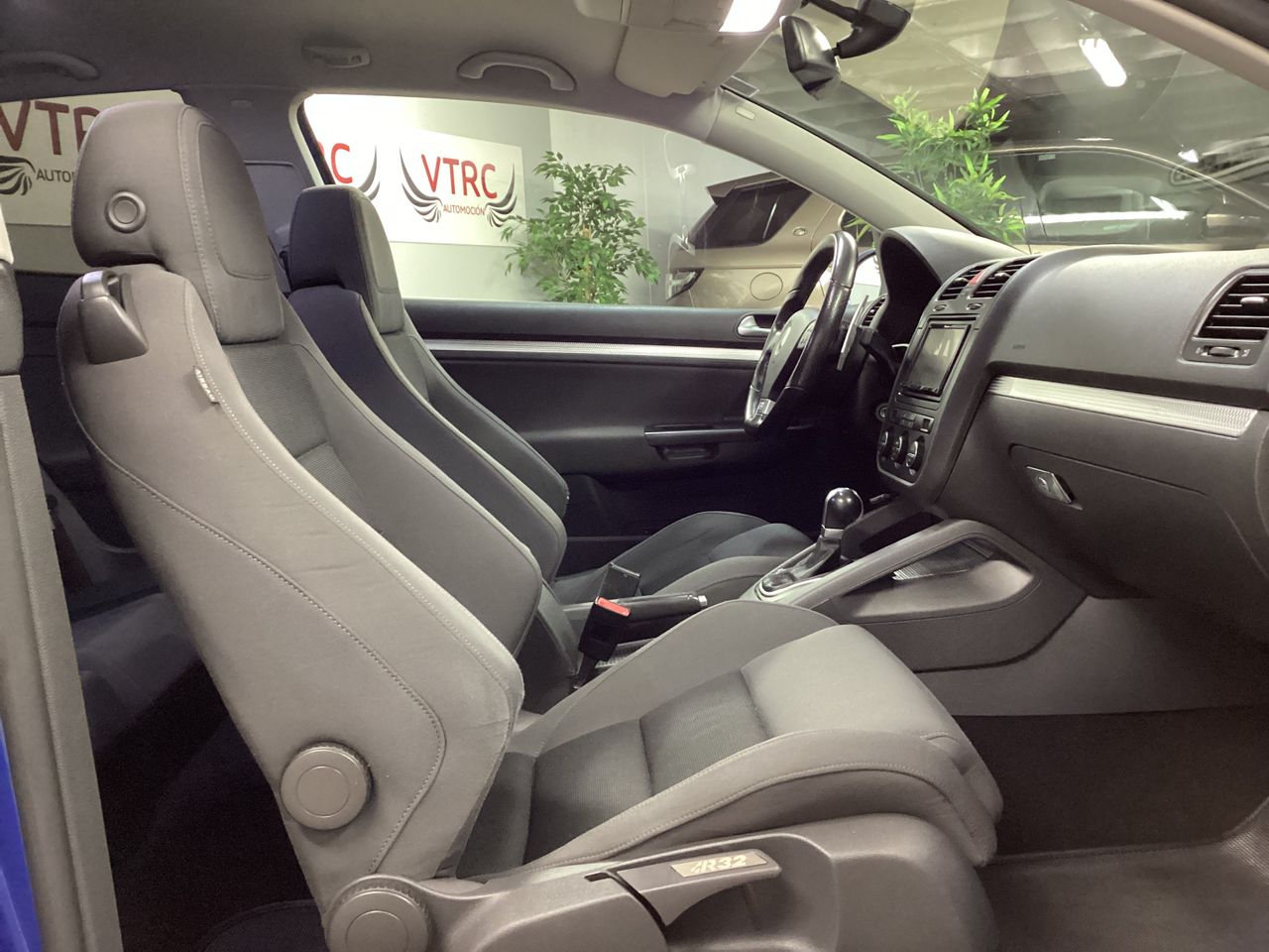 Volkswagen Golf R32 3.2 4MOTION  - Foto 16