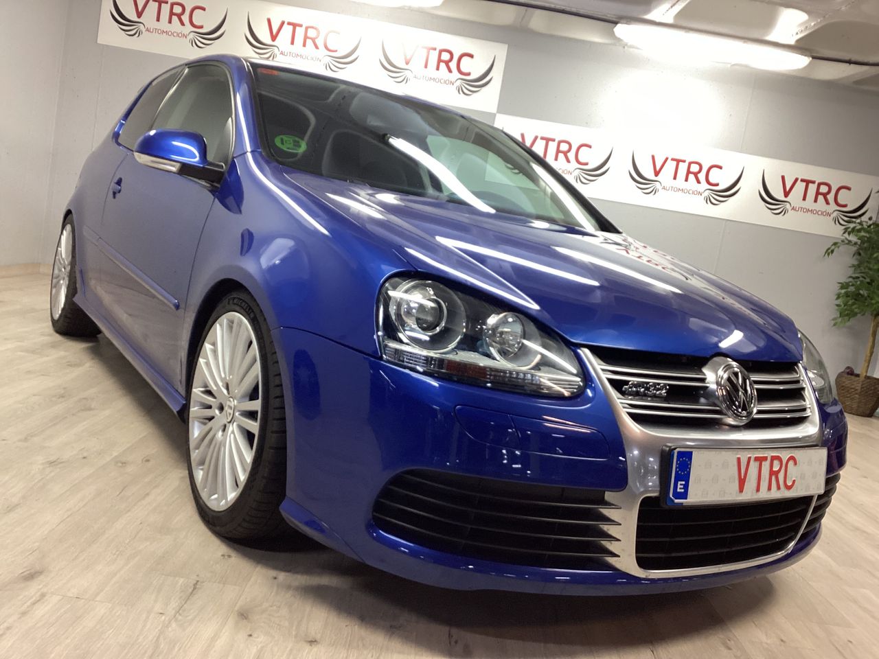 Volkswagen Golf R32 3.2 4MOTION  - Foto 8