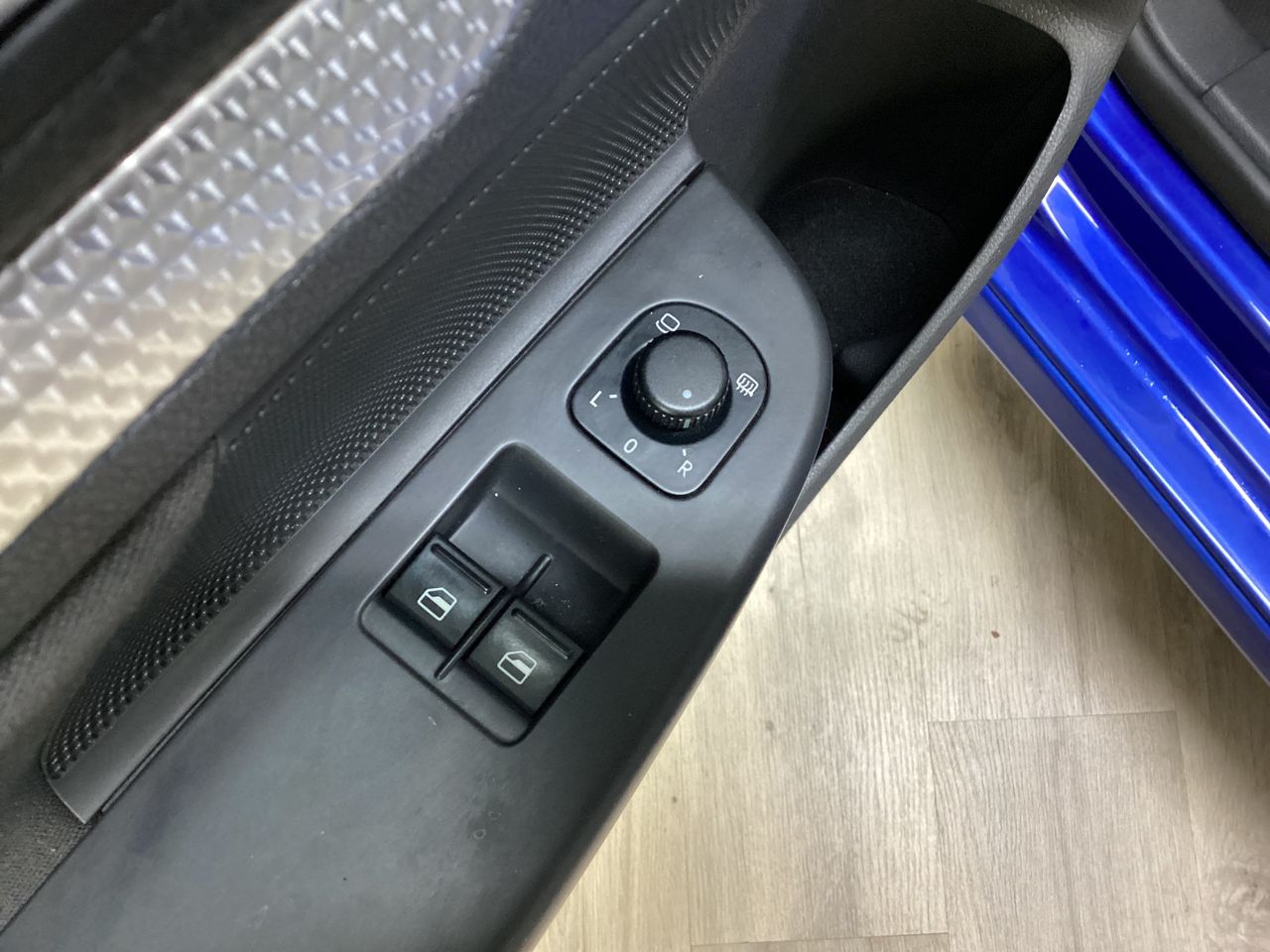 Volkswagen Golf R32 3.2 4MOTION  - Foto 25