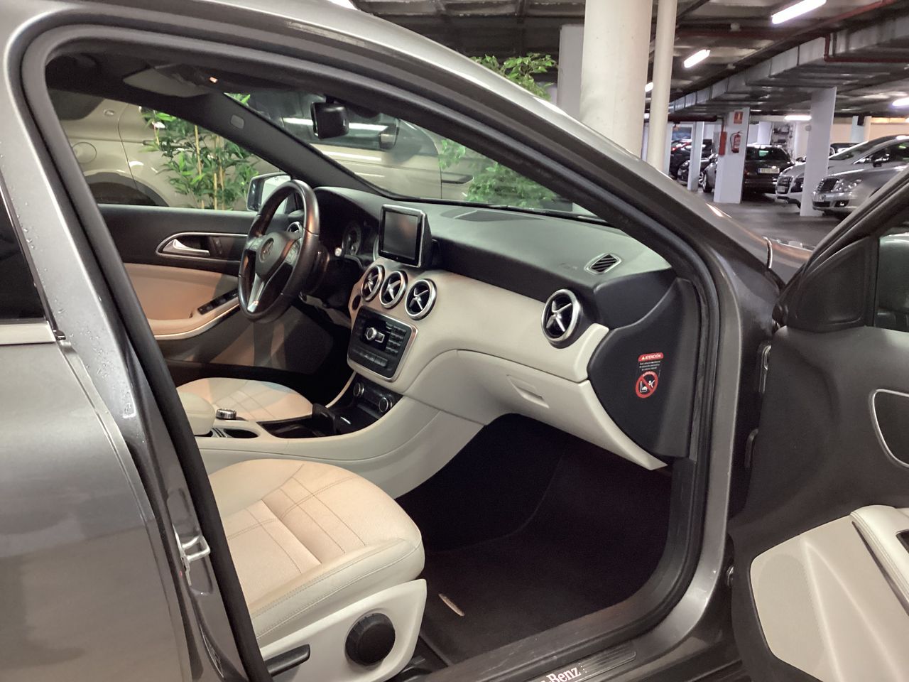 Mercedes Clase A 180 URBAN  - Foto 10