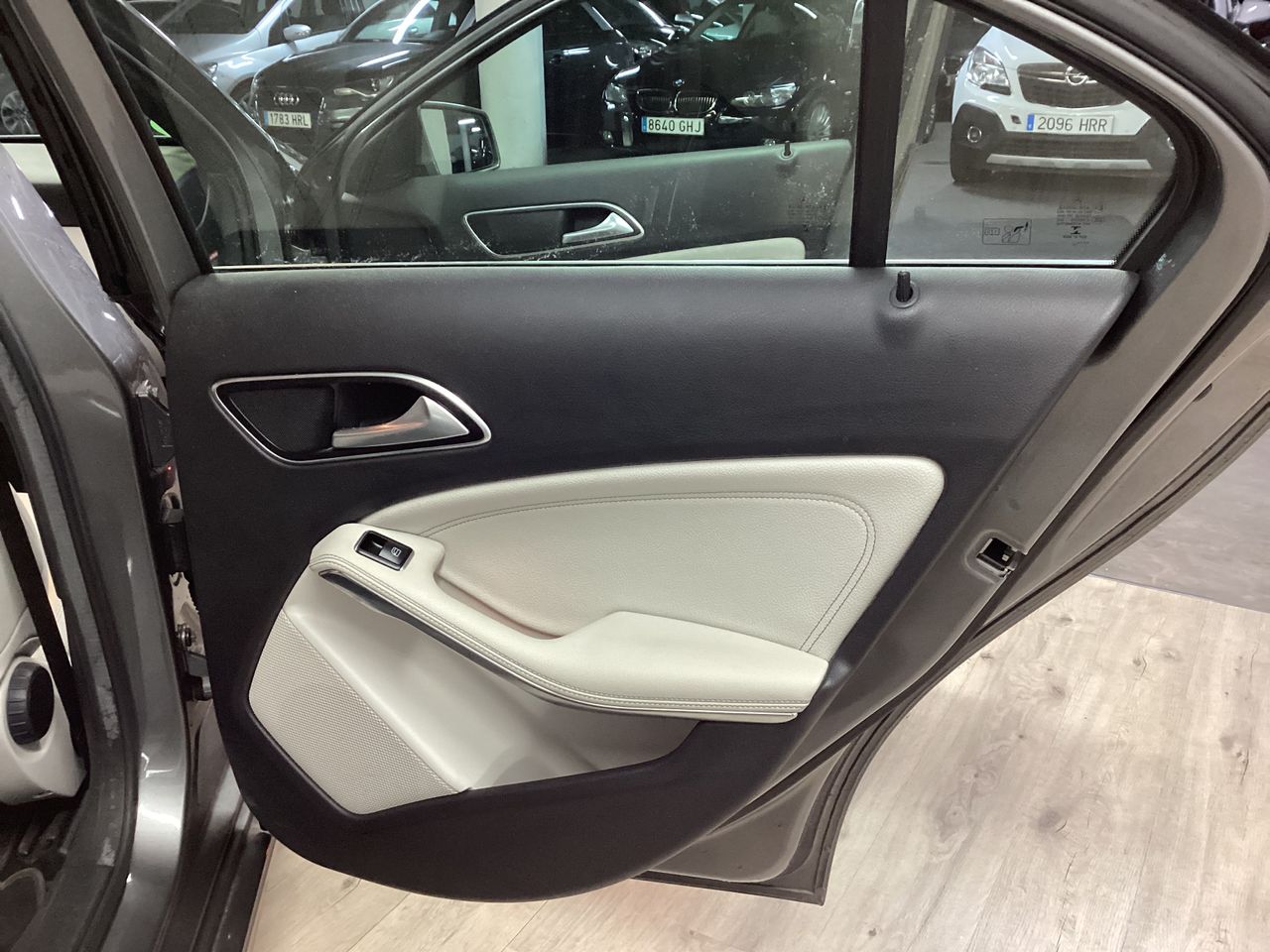 Mercedes Clase A 180 URBAN  - Foto 12