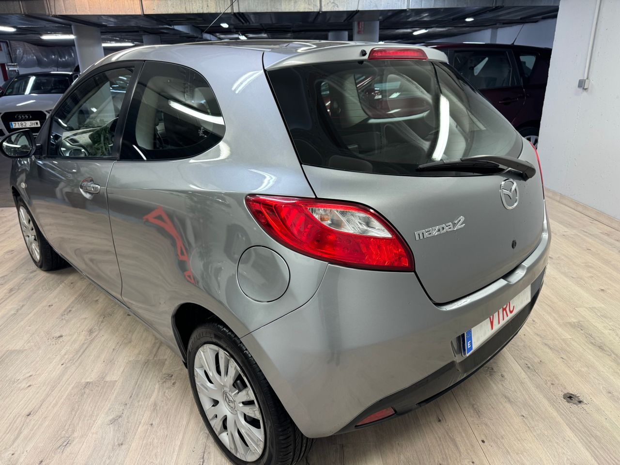 Mazda 2 1.3  - Foto 8