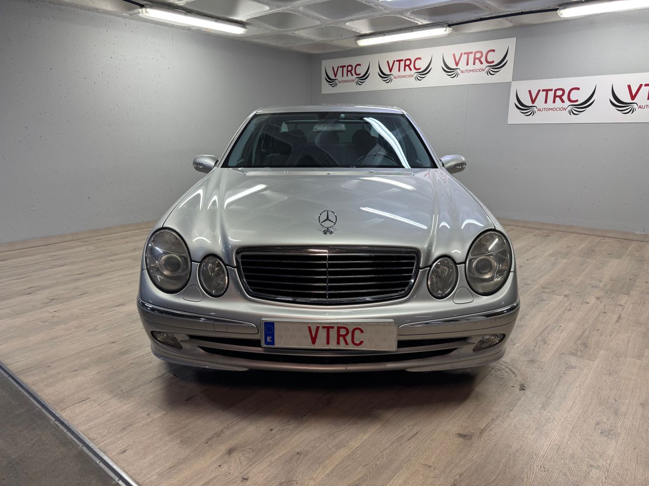 mercedes clase e 2003 / foto grande (3)