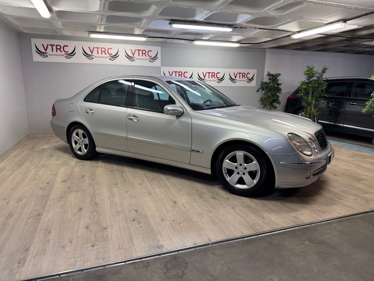 mercedes clase e 2003 / foto grande (2)
