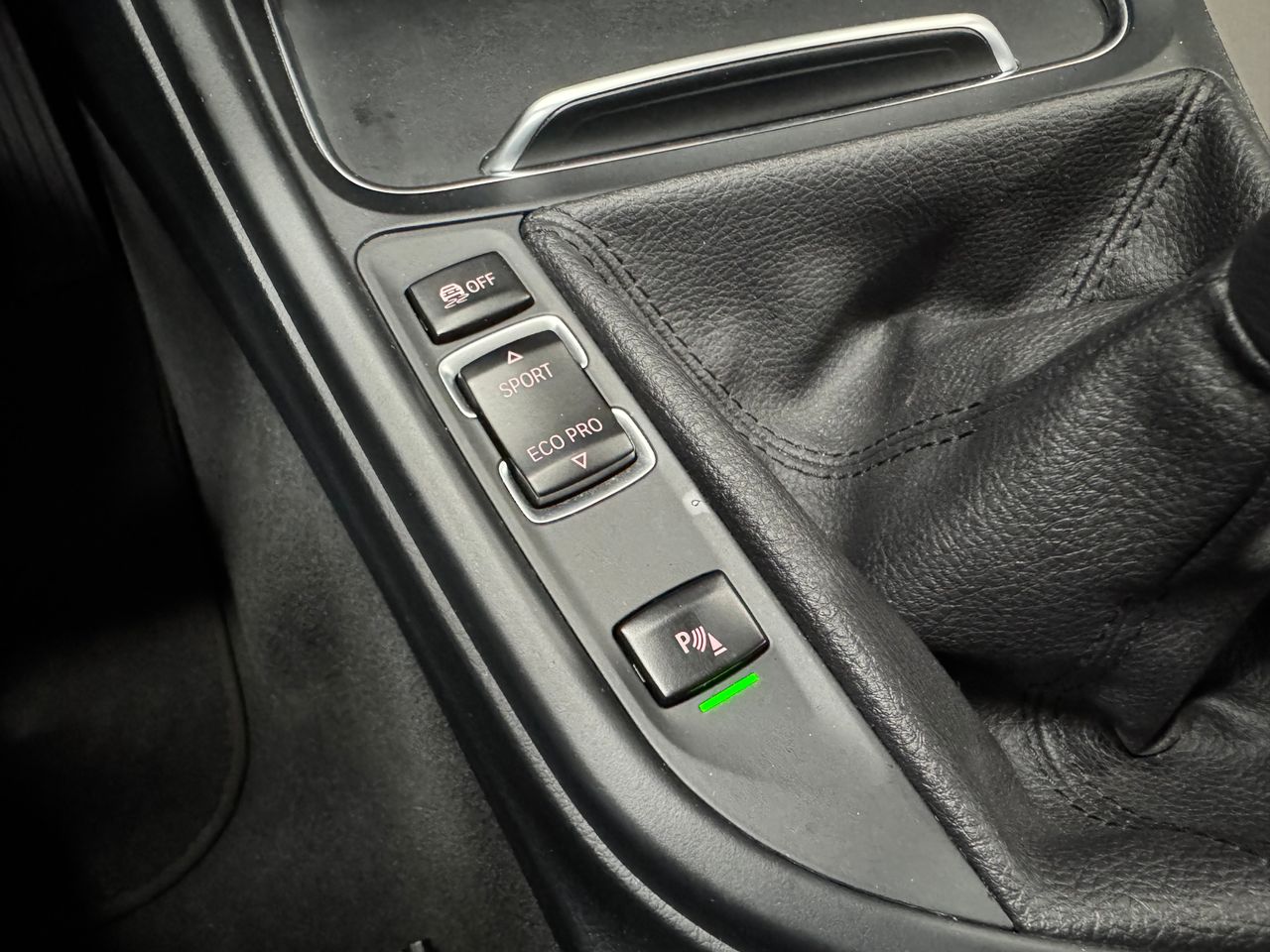 BMW Serie 3 318D  - Foto 21