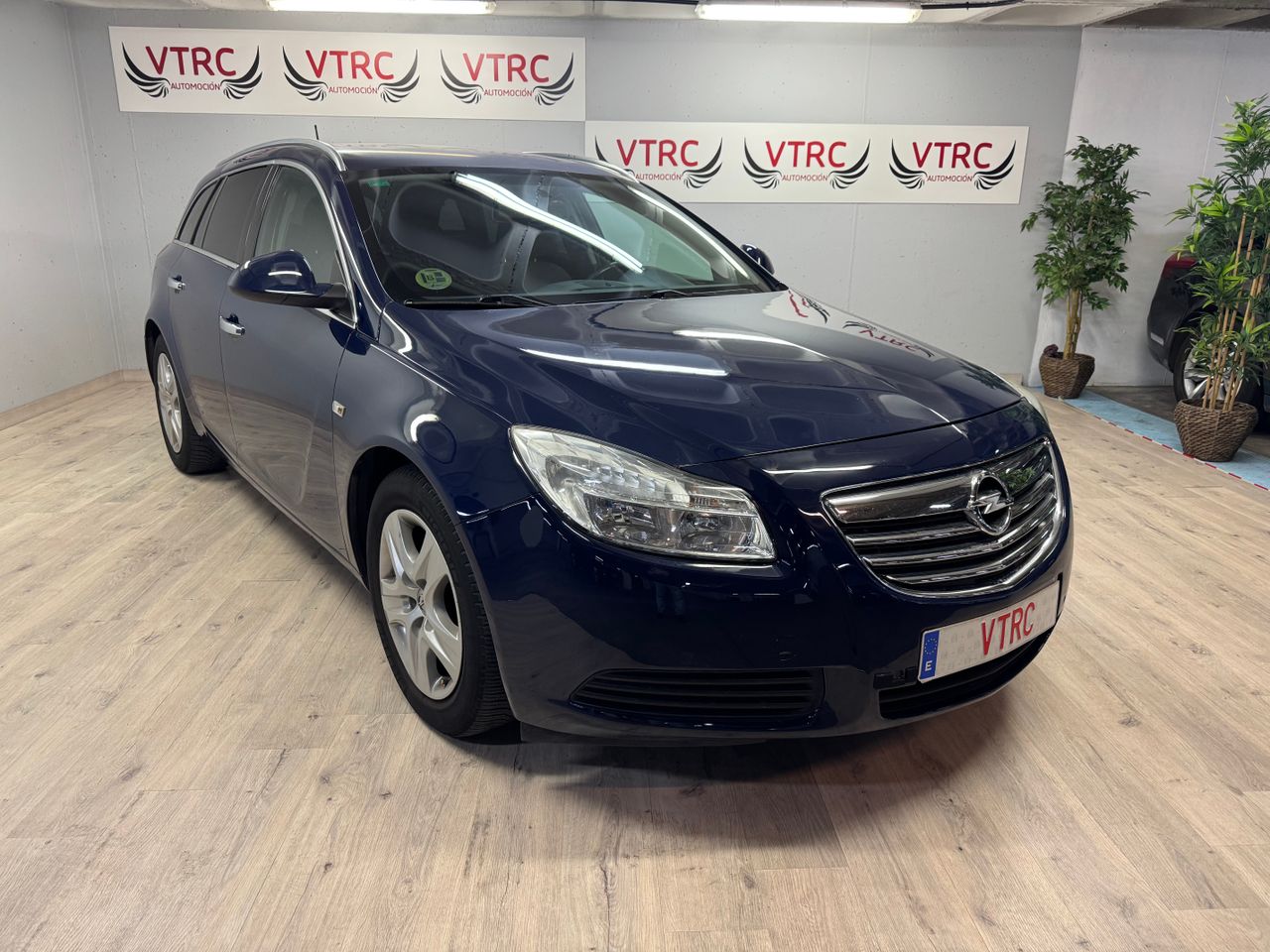 Opel insignia 2020 madrid segunda mano  de segunda mano en Madrid - opel insignia  2010 /